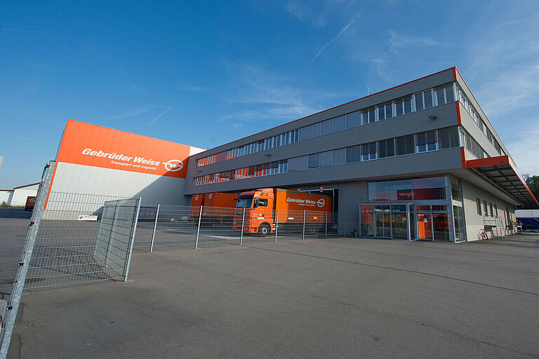 Spedition Schweiz: Standort Pratteln bei Basel